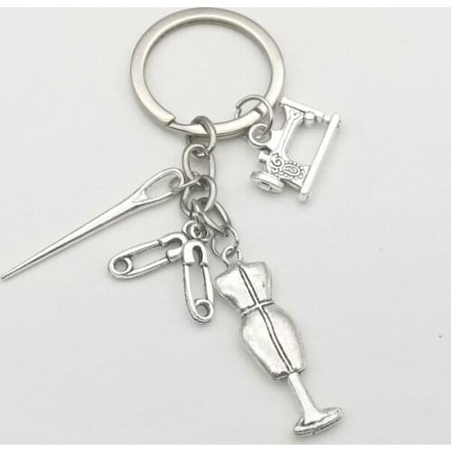 Vintage Tailor Clothing Version Keychain Cute Paper Clip Pendant Sewing Machine Sewing Key Chain Charm Bag Mom Gifts for Men