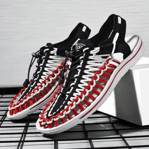 Hot Sale Hand-woven Men Summer Sandals Beach Men Outdoor Slides Comfortable Designer Roman Sandals Men Shoes sandalias de hombre