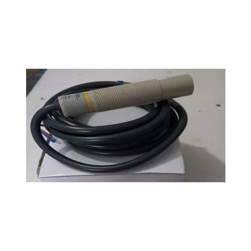 Free Shipping 2pcs/lot new Switch E2K-X8MF1 capacitive switch sensor