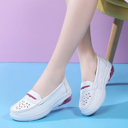 New Women Flat Leather Shoes Casual White Wedge with Soft Bottom Slip on Love Comfortable Mom Nurse Work Air Cushion Shoes