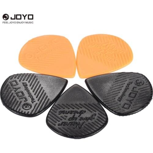 5pcs Plastic Triangle Shape Guitar Pick Plectrum 3pcs in Black 2pcs in Orange