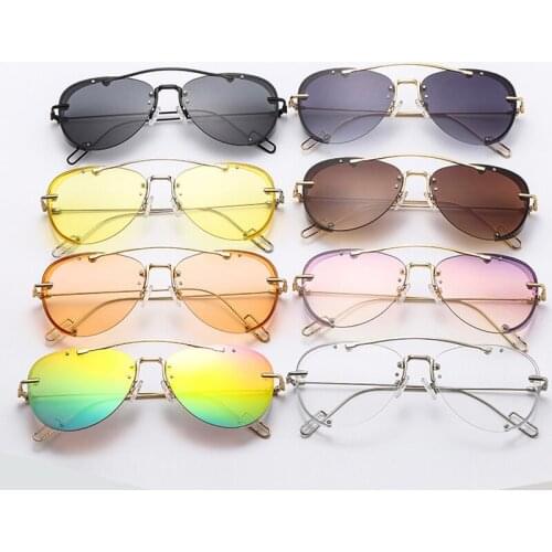 2021 Vintage Women Sunglasses Classic Metal Frame Eyeglasses Black Lens Brand Design Luxury Glasses Sunglasses For Men