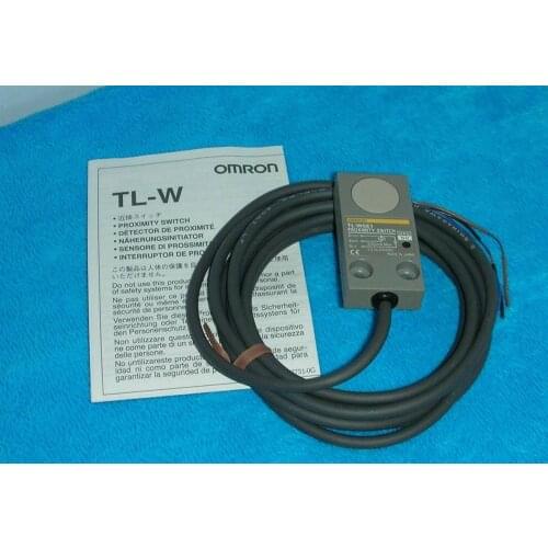 TL-W5E1 Original Authentic OMRON proximity switch 12 TO 24VDC
