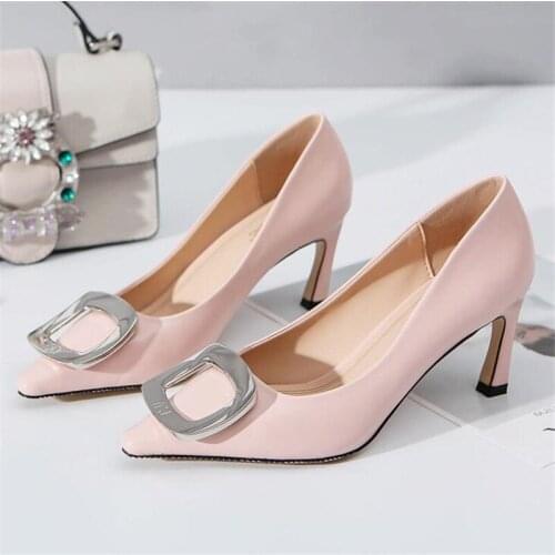 2020 HOT Women Shoes Pointed Toe Pumps Metal buckle Patent Leather Dress 7CM Thin High Heels Boat Shoes Wedding Shoes