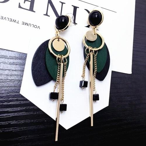 2018 new temperament joker green wood earrings long tassel earrings exaggerated geometry wood women earrings