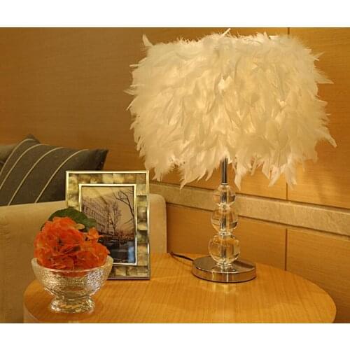 New table lamp cozy bedroom bedside lamp table lamp creative romantic wedding crystal feather crystal lamp Decorative lightZL345