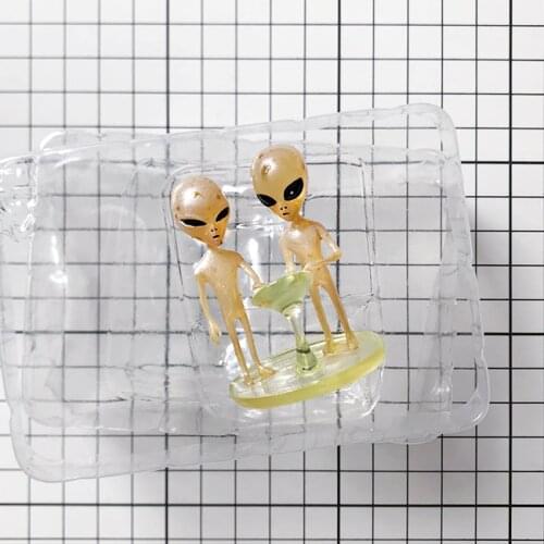 MINI pvc figure model toy alienE-.TT RARE