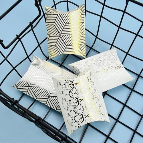 25Pcs Gold Silver Dots Stripe Pillow Shape Mini Candy Box Wedding Birthday Party Accessories Gift Packing Boxes Supply