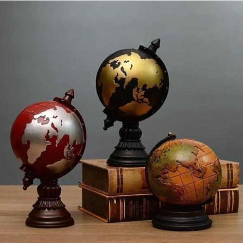 European Retro Piggy Bank Globe Crafts Decoration Creative Home Bedroom Wine Cabinet Room Decorations Ornaments money box