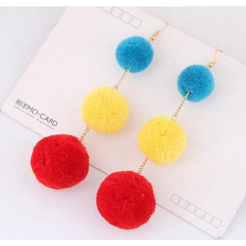 Stylish Simple Pompon Pendant Earrings Female Temperament Sweet Wild Personality Jewelry Earrings Contrast Pom-Pom Earrings
