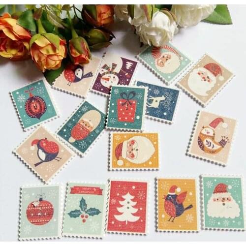 30Pcs 2 Holes Wooden Christmas Buttons Mixed Christmas Pattern for Craft Accessories Clothing Accessories Flatback Scrapbooking