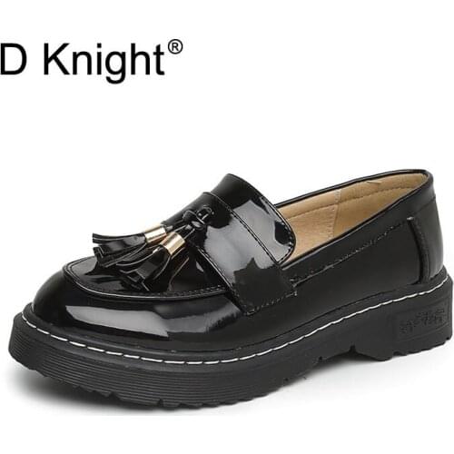 Ladies Casual Slip-on Loafers Shoes New Elegant Patent Round Toe Women Loafers Sweet Fringe Decoration Womens Leisure Flats