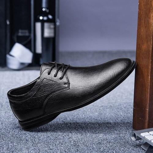 Zapatos male sapatos hot shoe flat de 2020 black casuales for causal fashion sport masculino zapatillas loafers informales mens
