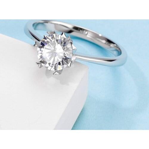 Romantic 6 claws 925 silver ring snowflake style Moissanite ring Engagement Anniversary Ring 1ct round excellent cut