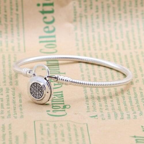 Authentic 100% 925 Sterling Silver Christmas Padlock Basic Snake Bone Bracelet Clear Crystal Charm Original Bracelet For Gift