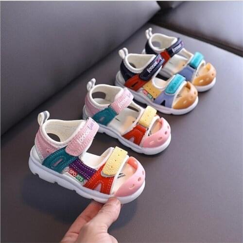 Baby sandals 2021 summer new boys' Baotou anti kick color matching baby walking shoes girls' beach shoes baby shoes