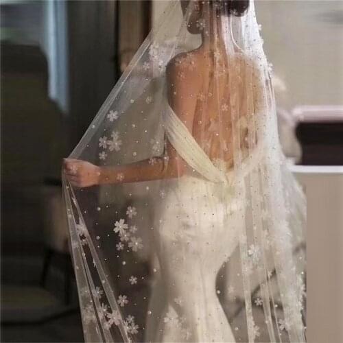 Luxurious Wedding Veil For Bridal Pearls Pearls Beaded Handmade Flowers Women Party Accessories