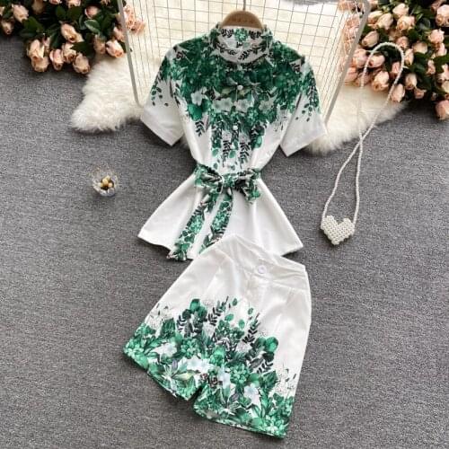 Europe Style 2021 Summer Women Short Sleeve Stand Collar Vintage Print Tops + Wide Leg Shorts Two Piece Set Female Suits Outfit
