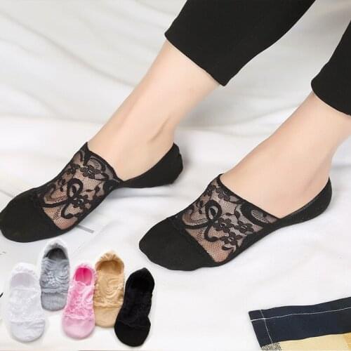 Fashion Girls Transparent Short Lace Socks Women Summer Flower Hollow Out Boat Socks Soft Low Antiskid Invisible Ankle Socks