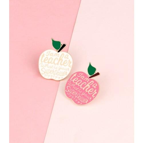 New Creative Teachers Day Gifts White Pink Apple Teacher Brooch Enamel Pins High-End Metal Badges Metalicos Brosche Accessories