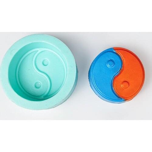 Handmade Yin And Yang Puzzle Coasters Resin Mold for Drinks Tai Chi Tea Mat Coaste Casting Candle Soap Craft Tools