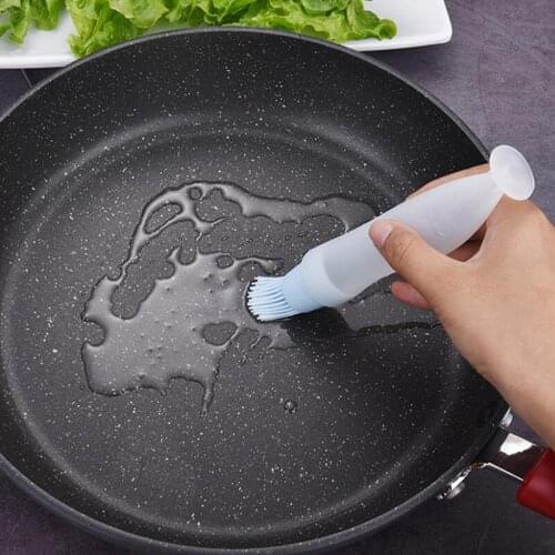 Barbecue Tools Silicone Kitchen Gadgets Portable Temperature Resistant BBQ Basting Brushes Oil Bottle Brush Baking Accessories