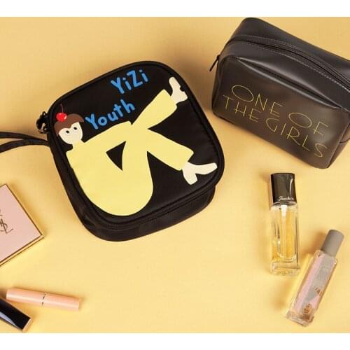 YIZI Original Design Cute Portable Cosmetic Bags for Girls Cute Casual Nylon Storage Bags for Traveling