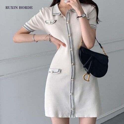 Mini knitting dress French style restoring ancient ways is contracted with short sleeves sweet women Slim
