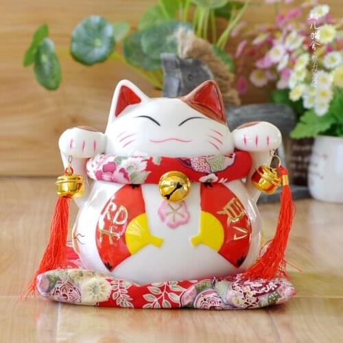 Red fan lucky lucky cat ornaments / wedding gift opening trumpet ceramic jarroomcraft Art Statue Home decoration