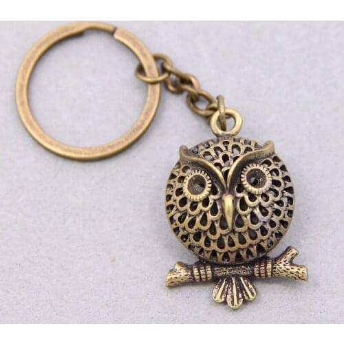 Ancient Bronze Keychain Hollow Out Animal Owl Pendants DIY Ladies bags Jewelry Car Key Chain Ring Holder Souvenir Gift