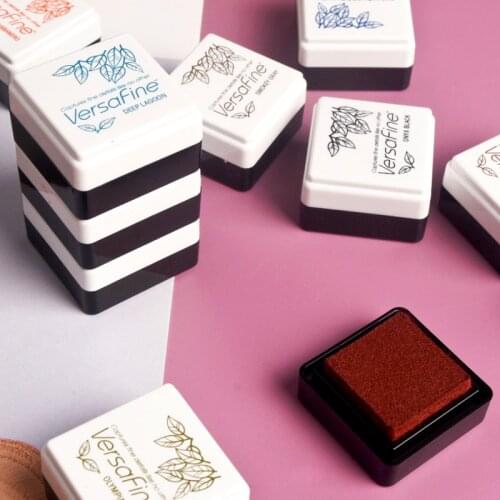 Japan Tsukineko Oily Quick-drying Ink Pad Rubber Stamp Details Mini Color Inkpad Scrapbook Decoration Ink Vintage Decor Journal