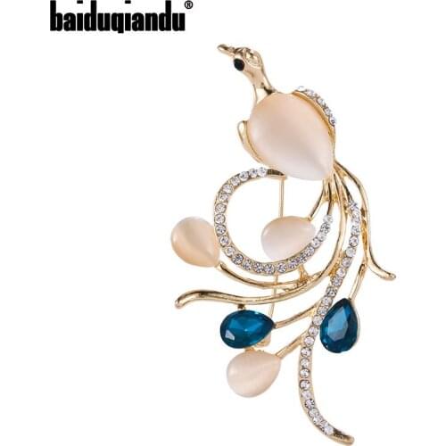 Baiduqiandu Brand New Arrival Elegant Opal Stones Peacock Brooch Pins for Women Jewelry Gifts
