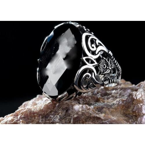Faceted Black Onyx Gemstone Ring Ottoman Coat of Arms Motif Ring Oval Men Ring Vintage Handcarved Men Jewelery