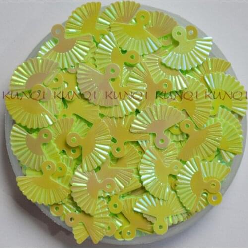30g 750pcs 12*15mm Small Cute Shell Fan Shape AB Green Loose Sequins Beautiful Crafts for Sewing/Webbing Diy Accessory Kids DIY
