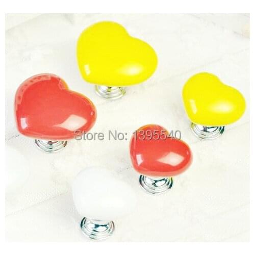 New 3pcs Cartoon Ceramic Cabinet Handle Heart-shaped Wardrobe Handle Child Furniture Bedroom Drawers Knobs Dresser Pulls Multi