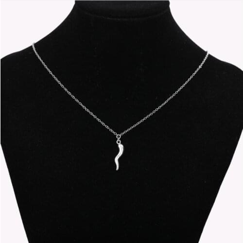 Gold chilli Pendant Necklace For Women Silver Peppers Short Choker Necklace Trendy Jewelry Party Gift S1977