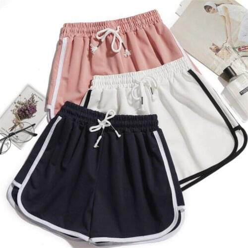 Women Running Sports Shorts Large Size Quick-drying Loose Fitness Yoga Running Shorts Gym Yoga Elastic Waist Shorts