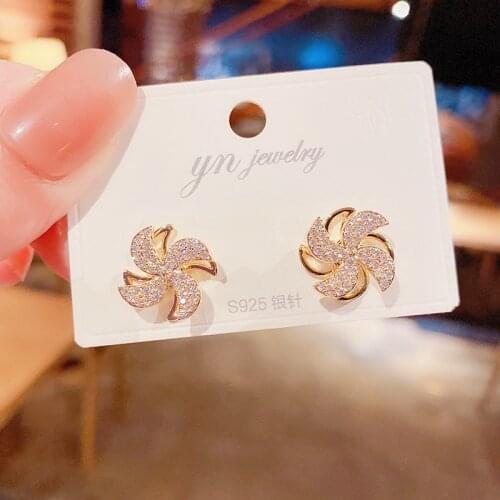 New 2021 Gold Colors Rhinestone Statement Earrings Geometric Windmill Stud Earrings For Women Crystal Luxury Wedding Gifts