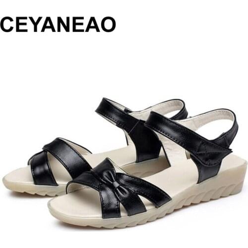 CEYANEAO 2018 Summer women slippers slip on round toe flat slides sandals women white black leather slippers flip flops slippers