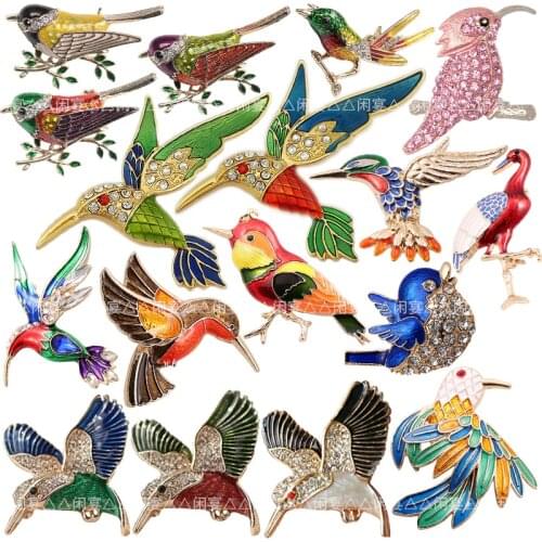 1pc New retro bling Pigeon Diy Brooch Vintage Enamel bird Hummingbird Lapel Pins Badge for women New Year