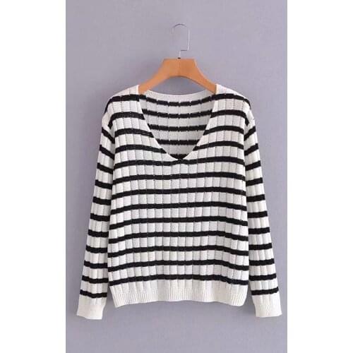 MESTTRAF Women 2021 Sweet Fashion Striped Knitted Sweater Retro Long Sleeve V- Neck Casual Loose Pullover Streetwear