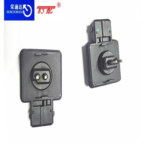 Coolant surface sensor 1306J0 vice kettle sensor 1306F0 for peugeot 3008 607 Citroen C4L