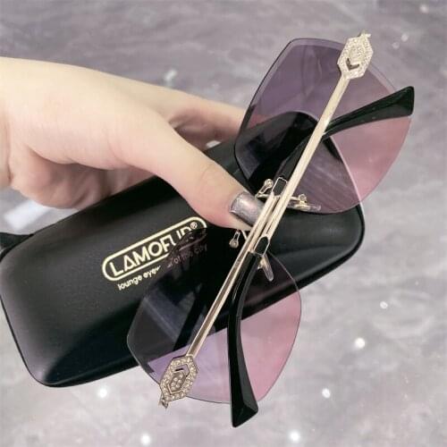 LAMOFUR Polygonal Sunglasses Women 2021 Trend Fashion Women Eyewear Accessories Apparel 50265