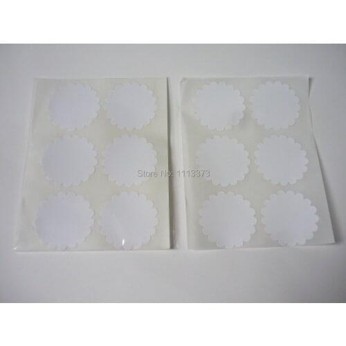 3.8cm large white circle scallop sticker