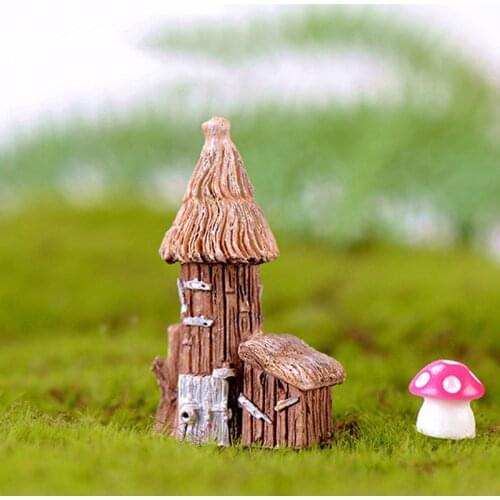 ZOCDOU 1 Piece Thatched Cottage House Pastoral Wooden Castle Home Ornament Small Statue Little Figurine Crafts Cute Garden Deco