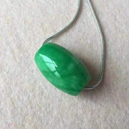 Natural green jade bead 20mm Pendant Necklace Charm Jewellery Fashion Accessories Hand-carved Woman Lucky Amulet Sweater Chain