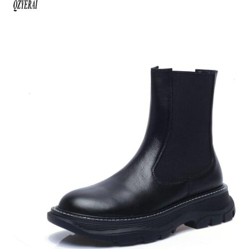 Women boots Genuine leather movement Female boots The new fashion black snow boots To keep warm