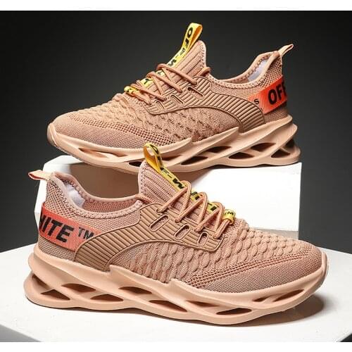 Brown Mens Sneakers Breathable Mesh Free Running Shoes Outdoor Fashion Male Sports Shoes Comfortable No-slip Male Sneakers