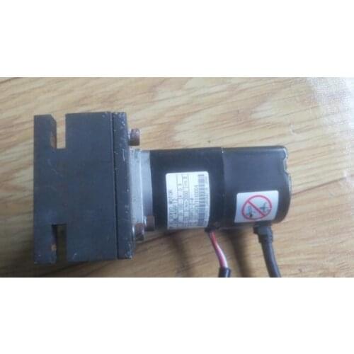 SGML-A5BF12 servo motor , used in good condition . 80% appearance new , good working , free shipping