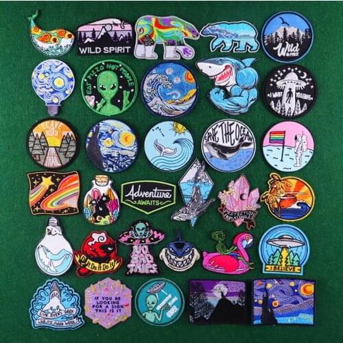 Wilderness DIY Patches Iron On Patch For Clothes Cartoon Whale Embroidery Patches For Clothing Stickers Badge Patch For T-Shirts